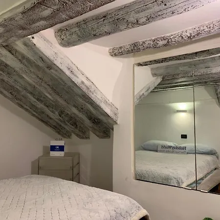 Ferienwohnung Fur 4 Personen Ca 50 M In Genua, Italienische Riviera Italienische Westkuste דירה