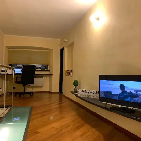 Ferienwohnung Fur 4 Personen Ca 50 M In Genua, Italienische Riviera Italienische Westkuste * ג'נובה