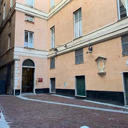Ferienwohnung Fur 4 Personen Ca 50 M In Genua, Italienische Riviera Italienische Westkuste דירה ג'נובה
